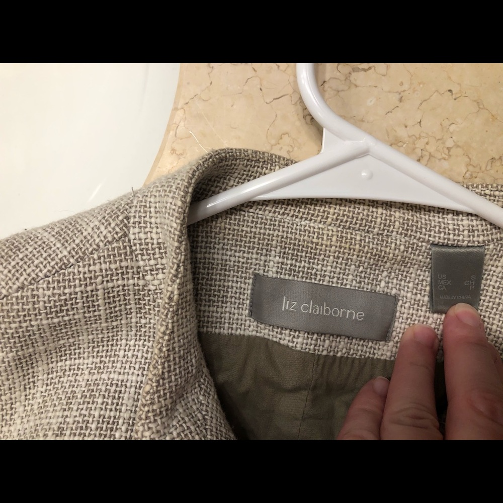 Spring Jacket - Picture 4 of 4